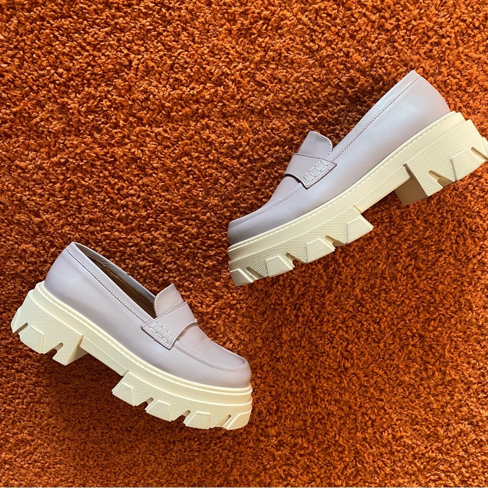 Aloha Trailblazer chunky platform loafer in lavender